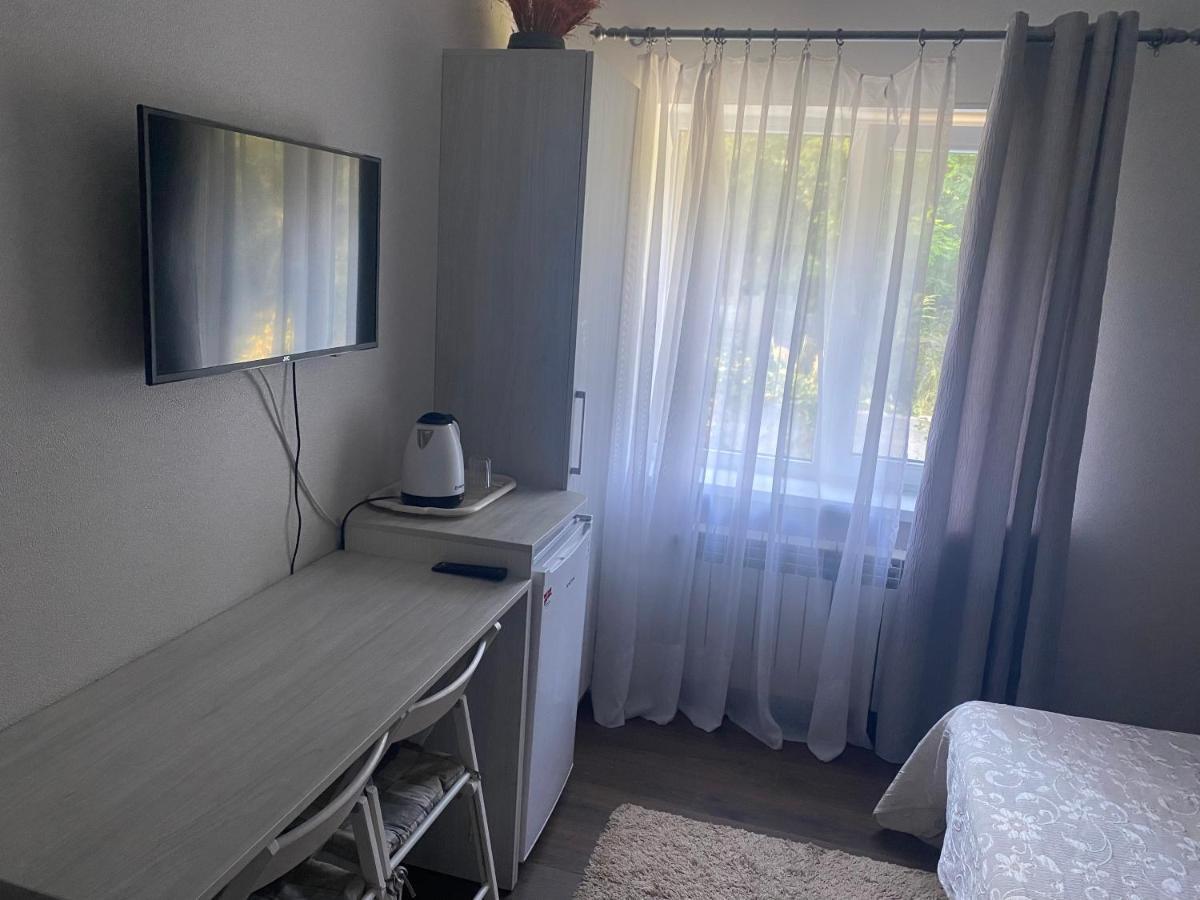 Guest House Olzhycha 45 Б Киев Екстериор снимка